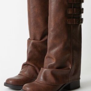 Shoe Dazzle Chestnut Moto Boots